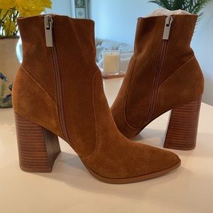 Steve Madden Camel Suede Booties